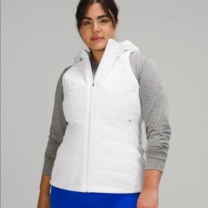 Lululemon Another Mile Down Vest w/ detachable hood Sz 4